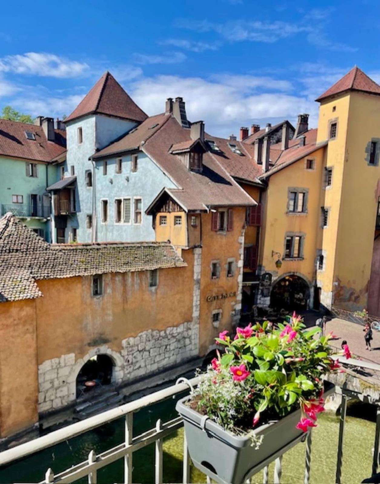 Le Canal - Nice Studio On The Venice Of The Alps アヌシー エクステリア 写真